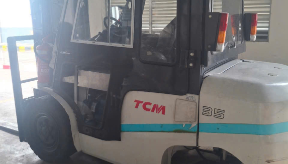 Hệ lụy khôn lường khi không thay bánh xe xúc đúng định kỳ 