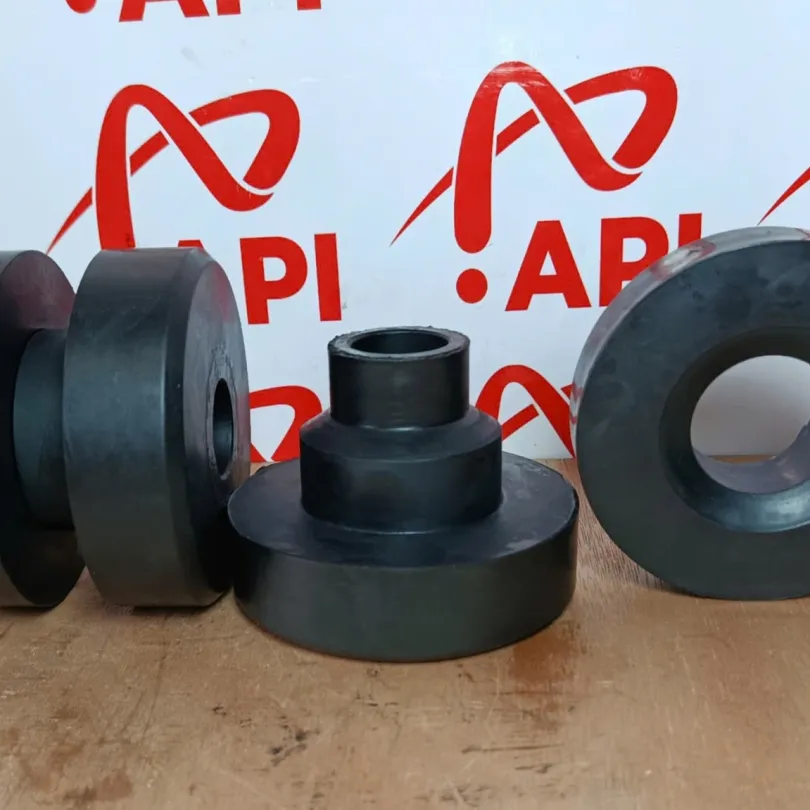 Cao Su Chân Cabin Xe Xúc Lonking 50NC