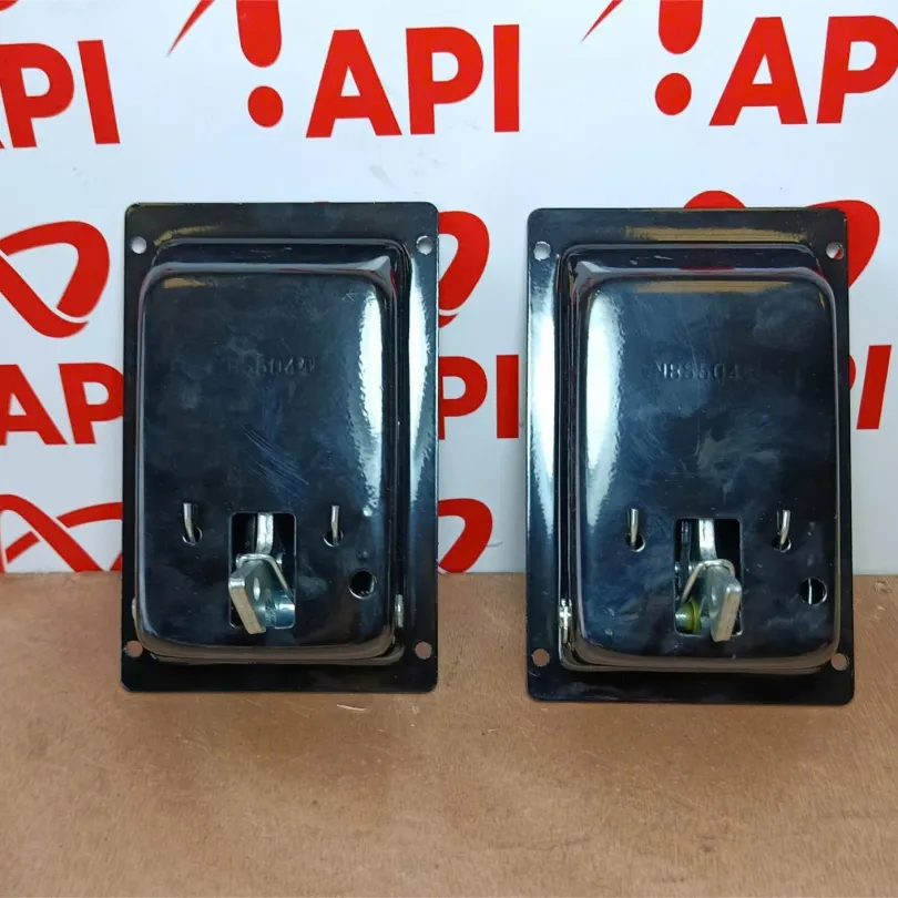 Tay khóa cửa capo Lonking