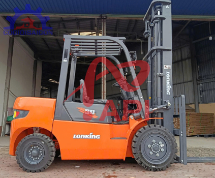 Xe nâng dầu Lonking 3 tấn
