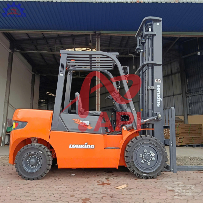 Xe nâng dầu Lonking 3 tấn