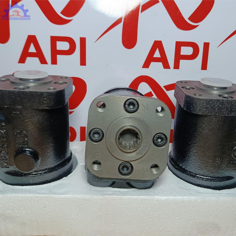 Bót lái xe nâng – Phụ tùng thủy lực quan trọng