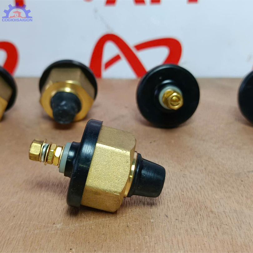 Công Tắc Báo Áp Suất Thấp Xe Xúc Lonking 50NC