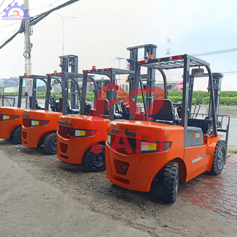 Xe nâng dầu Lonking 3 tấn