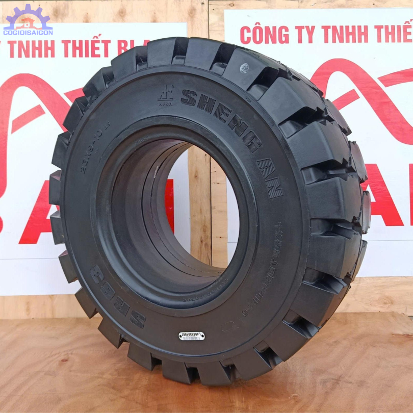 Lốp Đặc Xe Nâng 23x9-10