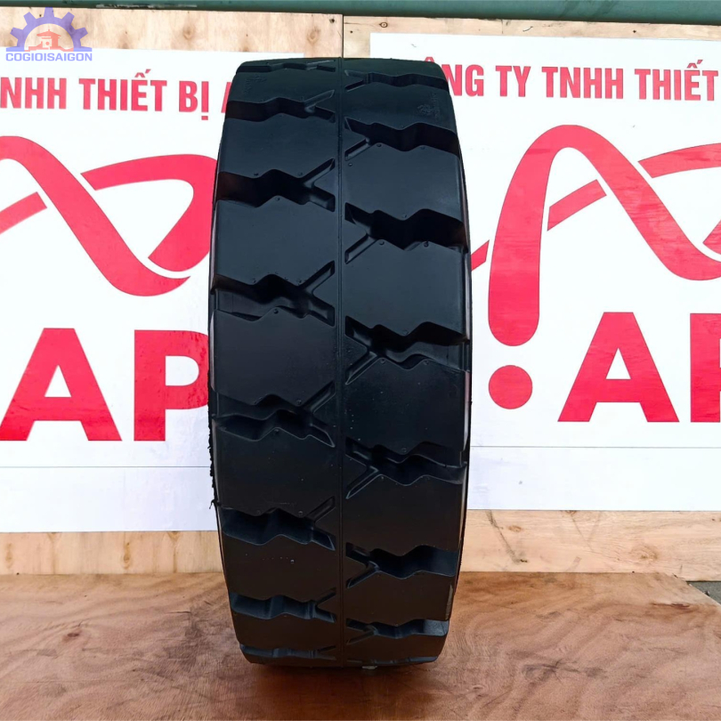 Lốp Đặc Xe Nâng 23x9-10