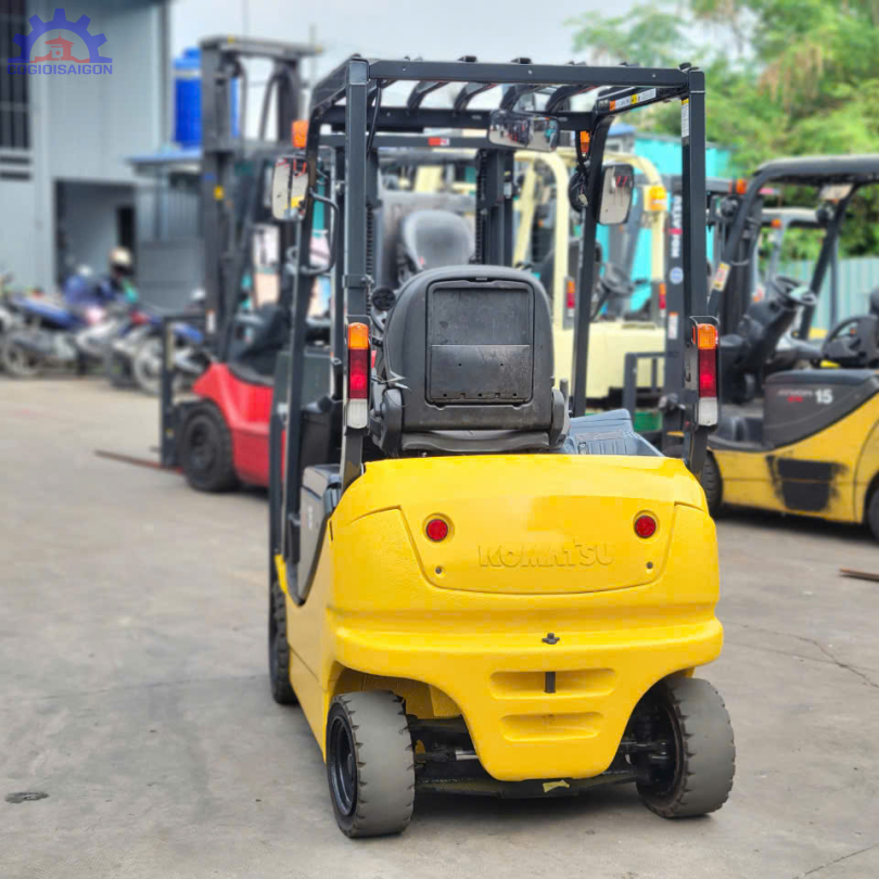 Xe nâng điện Komatsu 1.5 tấn (2020)